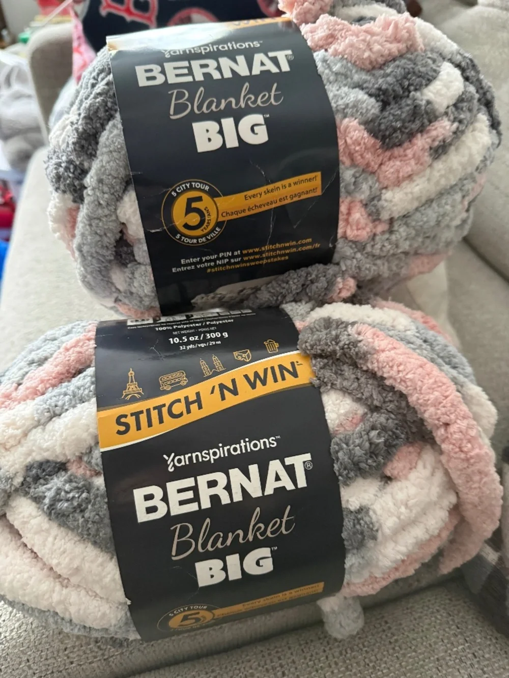 Bernat blanket BIG